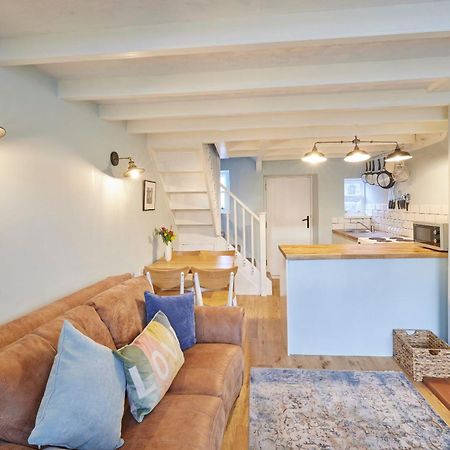 Host & Stay - Honey Cottage Hinderwell Extérieur photo