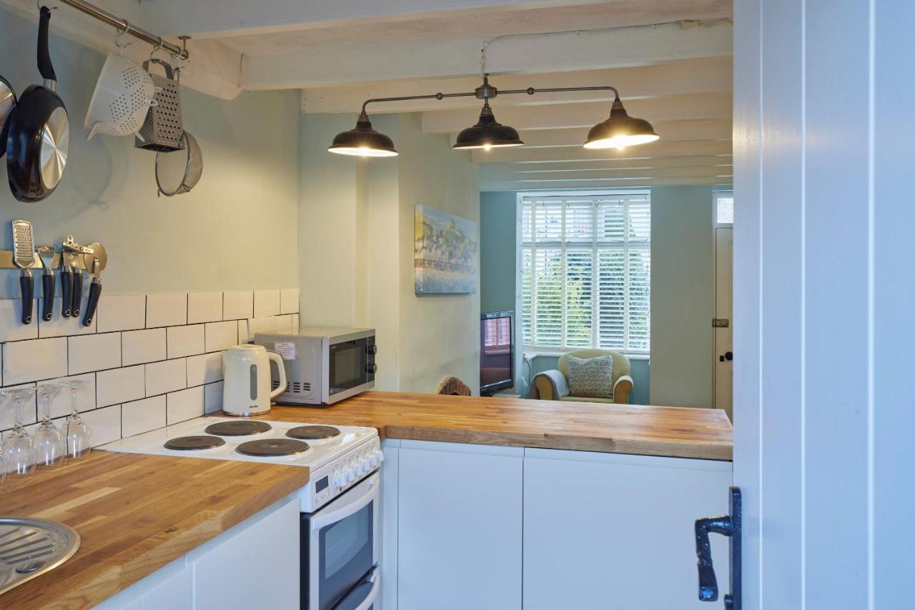 Host & Stay - Honey Cottage Hinderwell Extérieur photo