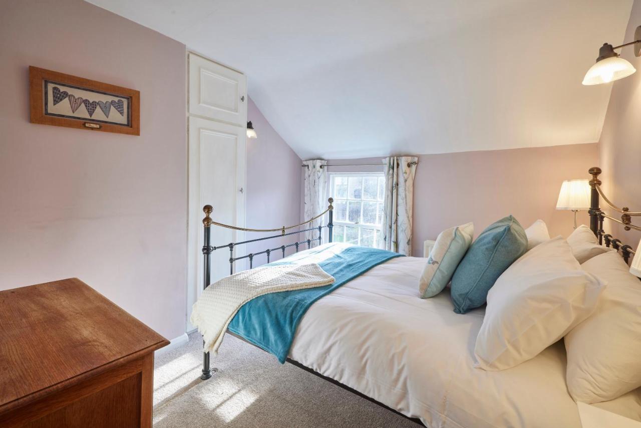 Host & Stay - Honey Cottage Hinderwell Extérieur photo